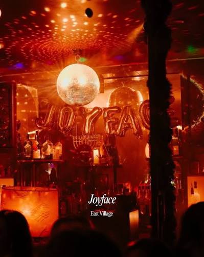Want to get into this Manhattan club? Bring your mom or dad
