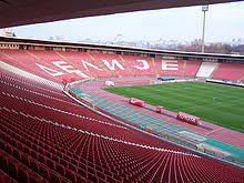 Astfel, fanii adverşi vor fi nevoiţi să stea în picioare pe parcursul întregului meci. Fk Roter Stern Belgrad Wikipedia