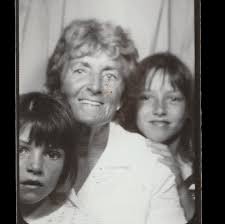 1 year without our queen of photo booths, still looking for the right  words…for now, Love You Forever will have to do. 🤟🏻🤟🏻🤟🏻