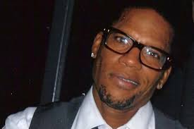 NEWSY SUZIE: Councilman ties the knot in Maui