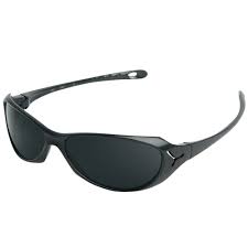 Consultez nos ventes privees de lunettes de soleil de marque pas cher sur showroomprive.com. Koala Lunettes De Soleil Enfant Cebe Noir Pas Cher Lunettes De Soleil Garcon Cebe Discount