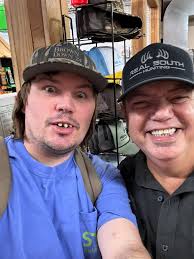 Y'all help me wish Leon Stilley & Jeff Bates Happy Birthday today! 🇺🇸