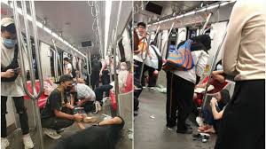 Kl lrt not very worth to take, cos ticket price not super cheap also. 12o17 Dacuvmpm