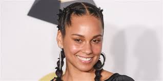 Everyday, bridal, occasion, celebrity hairstyles, hairstyle trends 2013. Alicia Keys Hair Is Now A Sleek Bob Cut