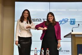 בראיון לעיתונאי אבישי בן חיים, אשר ישודר. ×¢×•×ž×¨ ×™× ×§×œ×'×™×¥