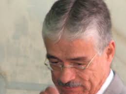 Ejecución de Pérez Gavilán despierta suspicacias en el desvío de 26 MDP en  el Sector Salud