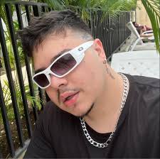 Damian Caceres (@damiancho17) • Facebook