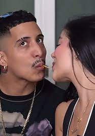 Mrstiven y Mariana Zapata: ¿Un beso en el aire? | TikTok