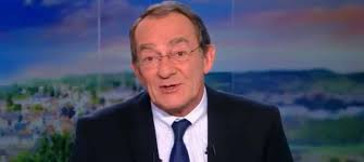 Au cours de la séquence, « l'œil de michel » s'attarde ainsi sur des mains à proximité d'un ballon et note qu' « avec des gestes si. Jean Pierre Pernaut Aurait Censure Une Femme Voilee Dans Son Journal Mce Tv