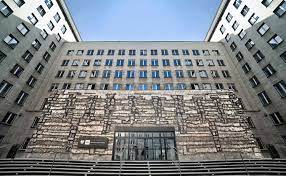 Bank zdefiniowany jest w polskim prawie w ustawie dotyczącej prawa bankowego 2. Ecb Calls For Change To Proposed Polish Central Bank Law Central Banking