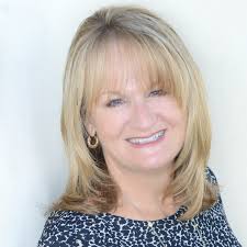 Daisy-Villa, CA Real Estate Agents