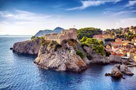 Game of thrones is one of the most popular television series distributed by hbo and if you are a real fun of it, dubrovnik is the right place for you. Game Of Thrones Dubrovnik Gratis Zu Den 11 Drehorten Urlaubstracker