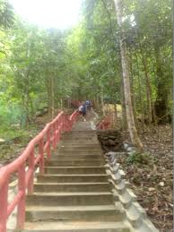 Air terjun telaga tujuh langkawi adalah salah satu destinasi pelancongan yang wajib anda kunjungin sekiranya bercuti di permata negeri kedah ini. Gunung Mat Cincang Langkawi When The Kids Are United They Will Never Will Divided