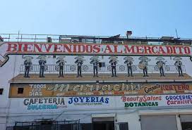 345 reviews of el mercadito de los angeles when i don't feel like doing anything on a friday or saturday night, i come here to get a nice heaping cup of esquites (kernal from the corn that is mixed with all the stuff mexicans put on their corn, only you eat it with a spoon), platanos fritos (fried bananas), or fresas con crema (strawberries with sweet cream). El Mercado Los Angeles Conservancy