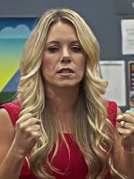 Kerri Kim's Instagram, Twitter & Facebook