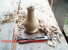 Bahan yang kamu perlukan untuk membuat vas yang terbuat dari bambu contoh desain vas bunga dari bambu. Populer 40 Gambar Sketsa Vas Bunga Dari Tanah Liat