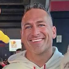 Lon Ferguson (@lonnotlawn)