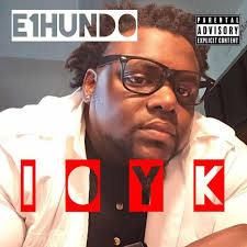 DrunkOnWine sang 35% of the show 🤣🤣🤣 ol' Elgin Lumpkin danced the whole  night, did adlibs, and let his background singers do the rest 🍷 🍸  #ginuwine #Drunk #Milwaukee #SummerFest2025 #Juneteenth2025