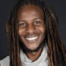 Just thought i could mention, J.O.B is one of the Baddest Producers around!  In the past, he produced songs such as Mutokofyompo by Franciar, Paloma by  Bobby East, Pankanda by Macky 2