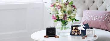 Birthday gifts, new baby gifts, new mothers' gifts, christmas gift baskets, christmas hampers, mother's day gift hampers, valentine's day gift ideas, father's day or corporate gifts, gourmet hampers, wine gifts, chocolate bouquets and a whole lot more are available to deliver australia wide! Flowers Chocolates Luxury Gift Sets Appleyard London