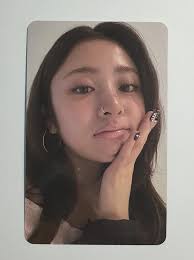 Le Sserafim Crazy Official Photocard Yunjin Heather Rocks Version LE  SSERAFIM CRAZY APPLE MUSIC LUCKY DRAW