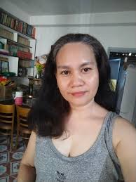 Sun's out, game's on! 😎 The vivo V60 Lite is your ultimate everyday buddy  — all style, full power, and ready for every scroll, stream, and game!  #vivoV60LiteNonstopFun #vivoV60LitePopPinkPhone