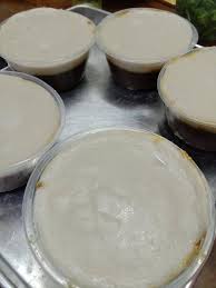 Kuih boko ubi kayu merupakan kuih tradisional yang kini telah menjadi tular kembali di media sosial. Tepung Boko Ubi Kayu Legend Serius Sedap Cukup Lemak Manisnya Pa Ma
