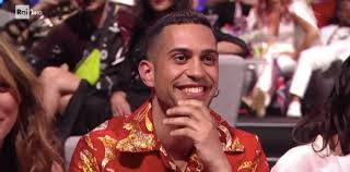 Mahmood, le foto col presunto fidanzato. Mahmood Fidanzato Con Durdust La Reazione Del Cantante Su Instagram Si24