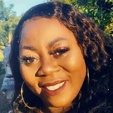 Laura Millwood's Instagram, Twitter & Facebook