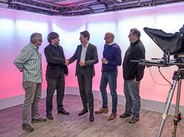 Baerbock ist seit 2013 mitglied des deutschen bundestages. Tv38 Burgersender Treibt Neuausrichtung Weiter Voran Regionalheute De