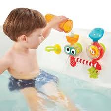 Baby baths and baby bath toys help make bath time safe and fun for newborns, babies and toddlers. Baby Changing Bathtime Bath Toys And Bathers Smyths Toys Ireland