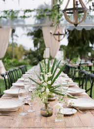 A Chic Safari Themed Wedding At The Santa Barbara Zoo Santa Barbara Zoo Wedding Themes Safari Wedding