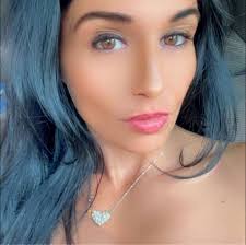 My dad lost everything in a house fire. His entire home burned down and  nothing could be saved. He wasn't home when it happened and we're so  thankful he's okay, but he's