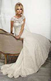 Get the best deals on wedding dresses size 14 and save up to 70% off at poshmark now! Ivory Colored Wedding Dress For Older Second Time Bride Preowned Wedding Dresses Colored Wedding Dress Ivory Wedding Dress Mermaid Brides Wedding Dress