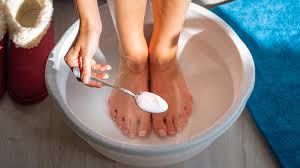 Wasser In Den Fussen Und Beinen 8 Tipps Die Ihnen Wirklich Helfen Mm Socks Wundersocks