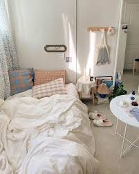 Pin By Daryn On Room Inspo Minimalist Room Bedroom Design Aesthetic Bedroom