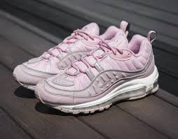 Nike Air Max 98 Women Pumice A Legendary Silhouette That Brings Us Full Length Air Max Technology Offering Air Nike Nikea Nike Air Nike Air Max Air Max