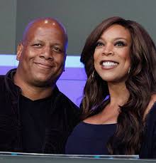 Kevin hunter reportedly accuses wendy williams of 'poisoning' relationship with son. Qqjr5goifxg Xm
