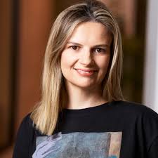 Anna Krawczyk's Instagram, Twitter & Facebook