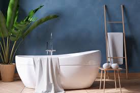 Ada beberapa orang lebih suka bersantai berendam air hangat di bathtub, sedangkan yang lain lebih memilih kenyamanan mandi di bawah pijatan air deras dari. 8 Cara Mengubah Kamar Mandi Menjadi Seperti Spa Halaman All Kompas Com