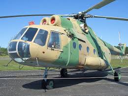 From wikimedia commons, the free media repository. Mil Mi 8 T Mehrzwecktransporthubschrauber Mit 2 Turbinentriebwerken Und Heckladetor