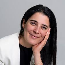 Amazon.com: Iris Pérez Bonaventura: books, biography, latest update