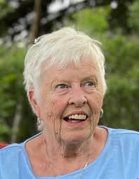 Diane Aitken's Instagram, Twitter & Facebook