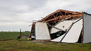 Severe weather forecast for central indiana friday could result in a rare derecho storm, national weather service meteorologist aaron updike said. 4 Killed As Midwest Derecho Leaves Destruction In Iowa Illinois Indiana More Than 1 Million Lost Power The Weather Channel Articles From The Weather Channel Weather Com