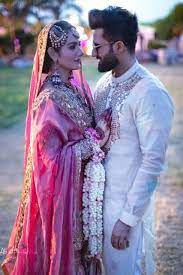 Farah khan is an indian talented film director, producer, and choreographer. Sarah Khan And Falak Shabbir Wedding Photos Couple Wedding Dress Wedding Couple Poses Muslim Wedding Photography