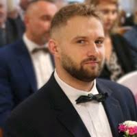 300+ "Gruba" profiles