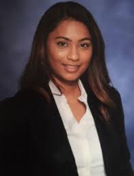 Julia Abrams's Instagram, Twitter & Facebook