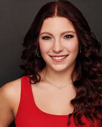 Please welcome beautiful company member @bellasavastano 🫶 Bella Savastano  was born and raised in Belleville, NJ where she started dancing at the age  of 3. Bella started her professional training in NYC