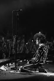 See your seat view, then get cheap harry styles tickets. Emilypixels Harry Styles Live Harry Styles Wallpaper Harry Styles Pictures