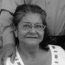 Elissa Vera's Instagram, Twitter & Facebook